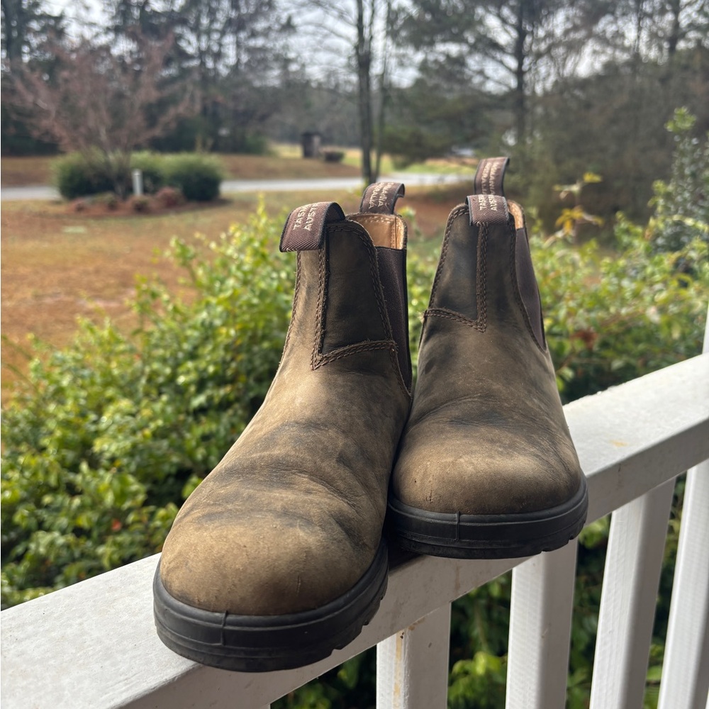 Women’s Blundstones